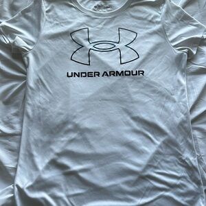 under armor work out t shirt, medium, white